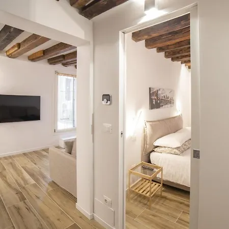 شقة Primo Piano Venice, Castello Vicino Biennale البندقية